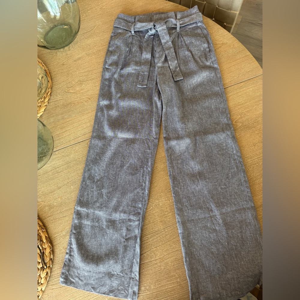 Banana Republic Gray High Waisted Dress Pants with Tie Belt- size 2